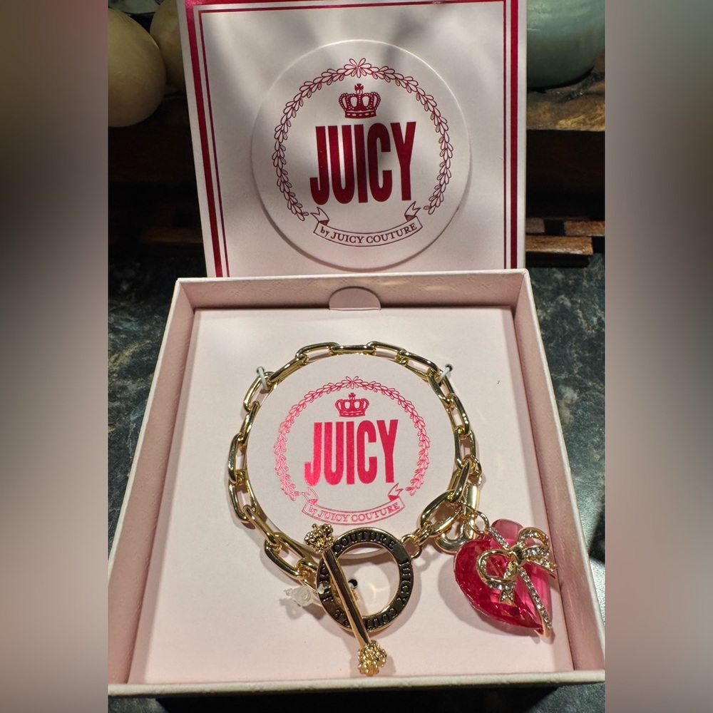 Juicy Couture Gold Bracelet with Pink Heart Charm